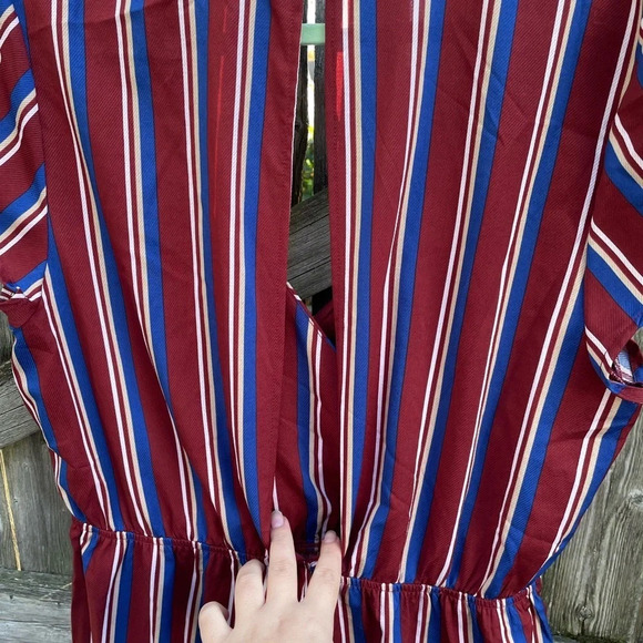 CHARLOTTE RUSSE STRIPED JUMPSUIT - Picture 7 of 7